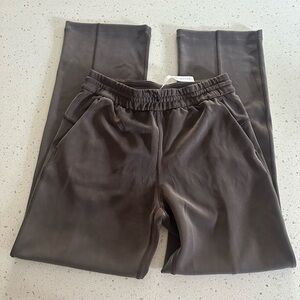 LULULEMON SOFTSTREME PANTS ESPRESSO